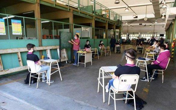 Clases en CABA: ratifican que iniciarán el 21 de febrero y no pedirán pase sanitario