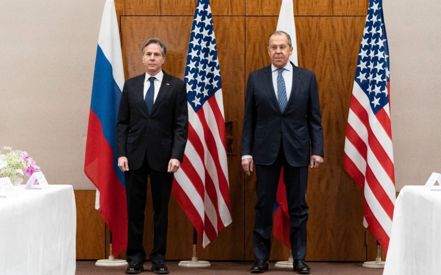 Blinken y Lavrov tuvieron un diálogo "sustancial" sobre Ucrania, pero sin avances concretos