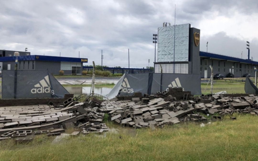 Tormenta: paredón derrumbado y otros destrozos en el predio de Boca en Ezeiza
