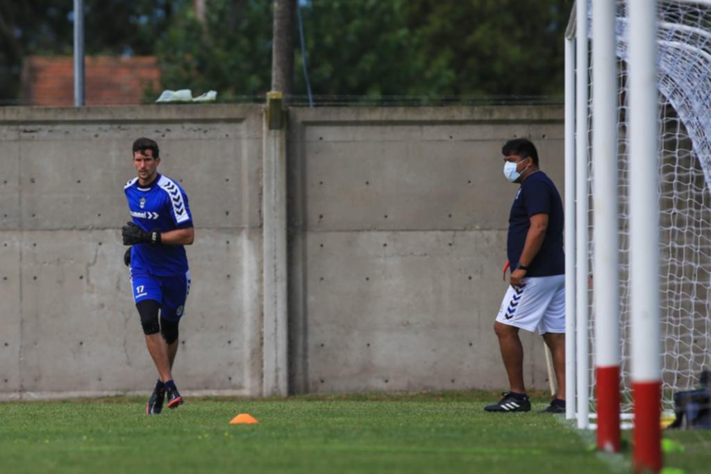 “Siempre es bueno que llegue gente que sume desde lo grupal y desde adentro de la cancha”