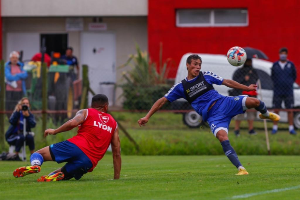 Gimnasia cerró la pretemporada con otro triunfo: 2-0 a Alvarado
