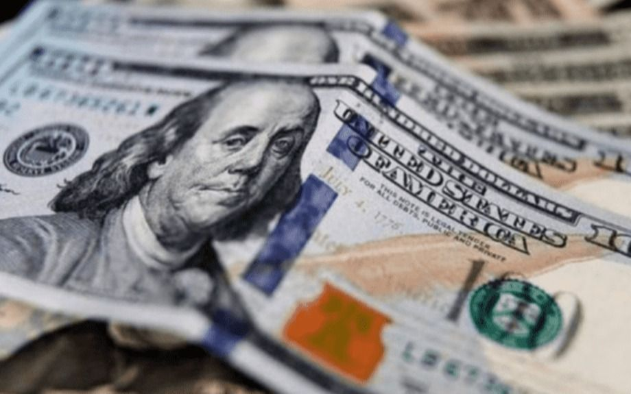 El dólar blue sube a $ 219,50 y alcanza un nuevo récord