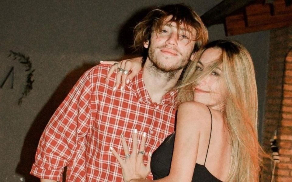 Paulo Londra adelantó un tema inédito y su ex salió a cruzarlo