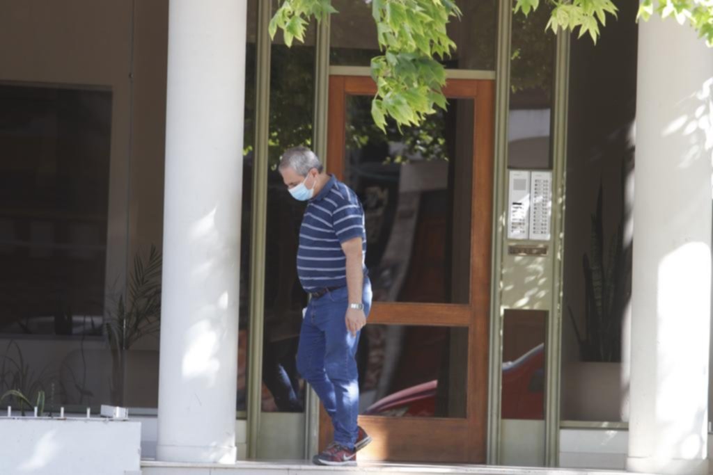 En un departamento de 44, 17 y 18 el dueño se fue de vacaciones: le robaron