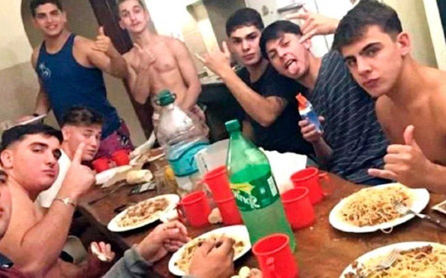 De La Plata a Dolores: trasladaron a los 8 jóvenes acusados por el crimen de Báez Sosa