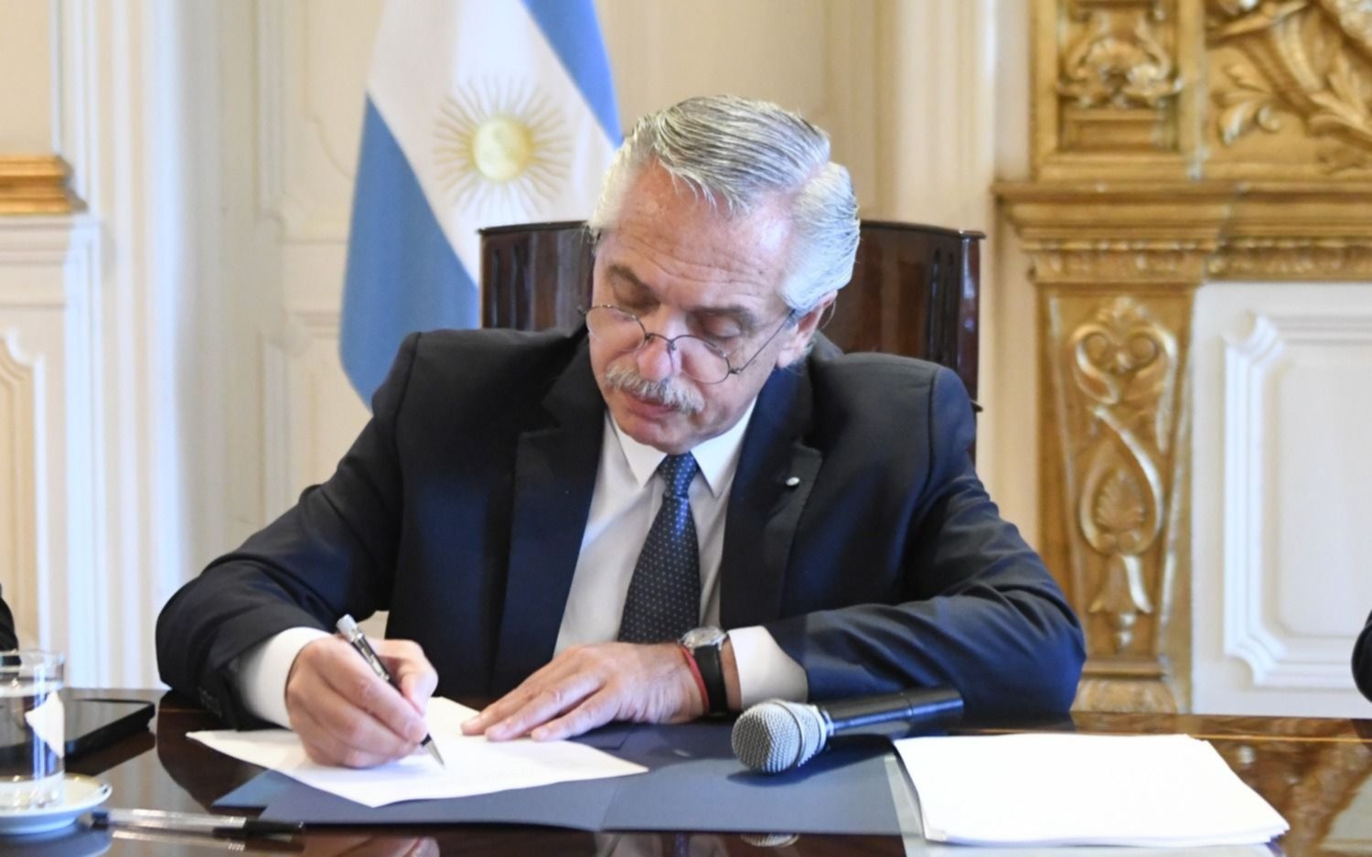 Avanzada contra la Corte: apuran llamado a sesiones extraordinarias y hay polémica con gobernadores