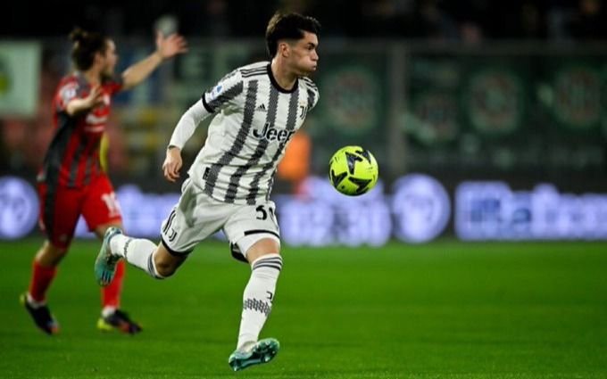 El lujo que tiró de la joven promesa argentina en la victoria de Juventus ante Cremonese