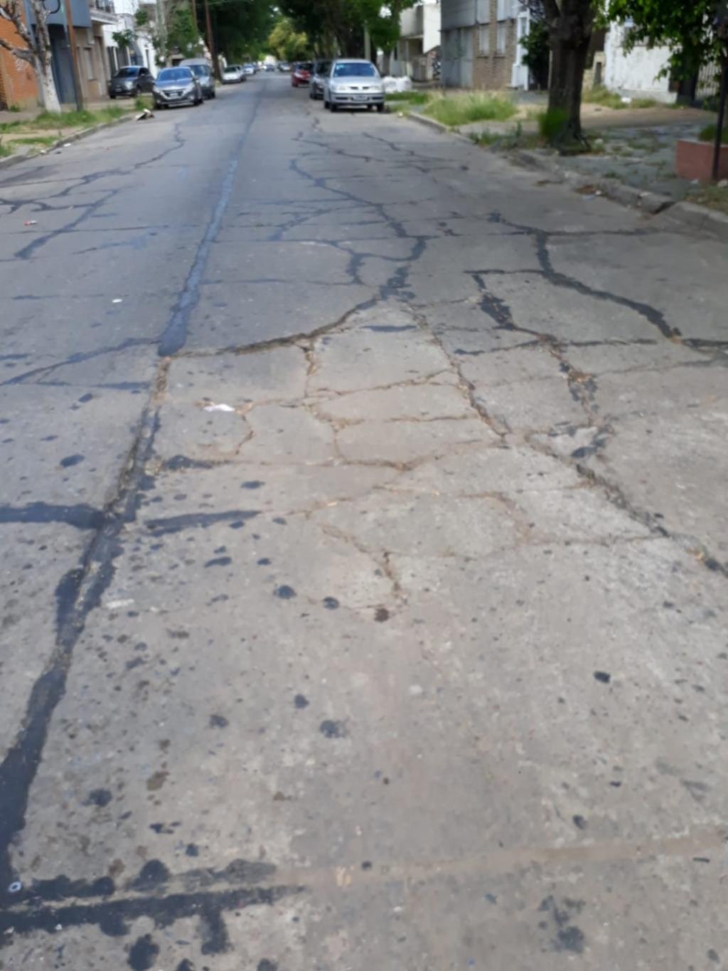Reclaman la urgente reparación de la calle 28 entre 44 y 45