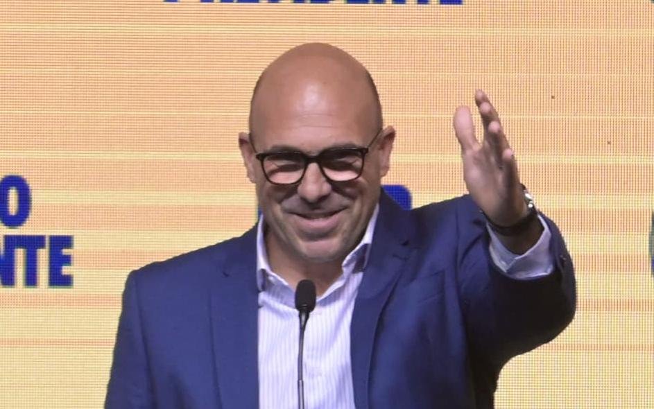 “Esta banda de ladrones quiso quebrar a Rosario Central”