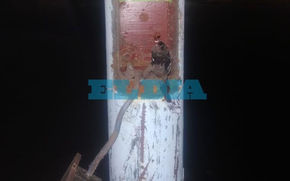 En La Plata ya no se salvan ni las luminarias: detenido por robarse los cables y dejar un barrio a oscuras