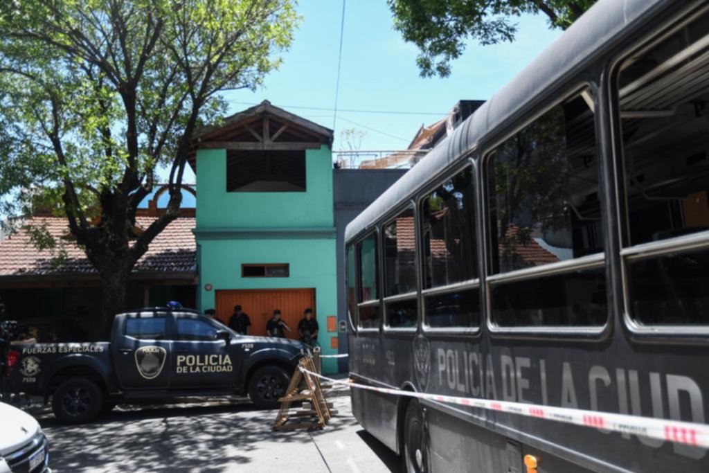 Golpe comando y terror en una fábrica textil