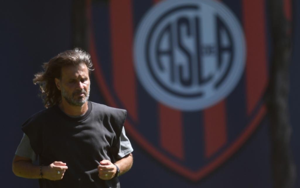 Insúa sostiene que este año San Lorenzo tendrá que ganar un título