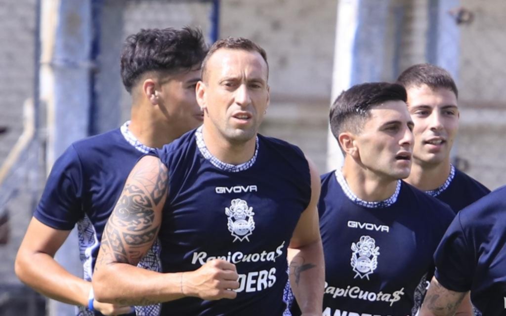 Restan detalles, pero Brahian Alemán va armando la valija y su destino está en Banfield