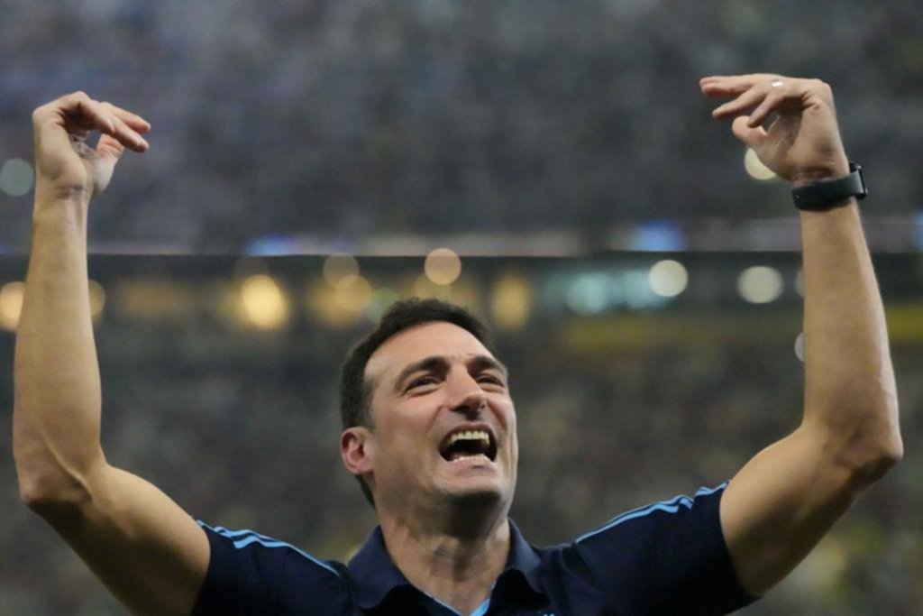 Scaloni, el mejor DT del mundo para la IFFHS