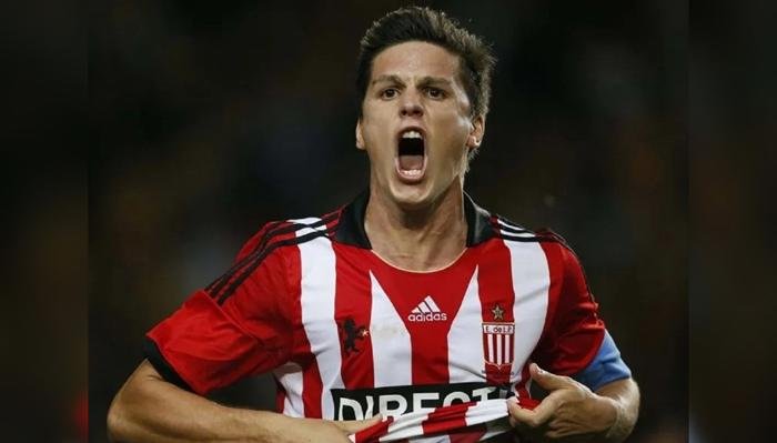 Mientras apura por Ascacibar, Estudiantes prepara el anuncio oficial de Carrillo
