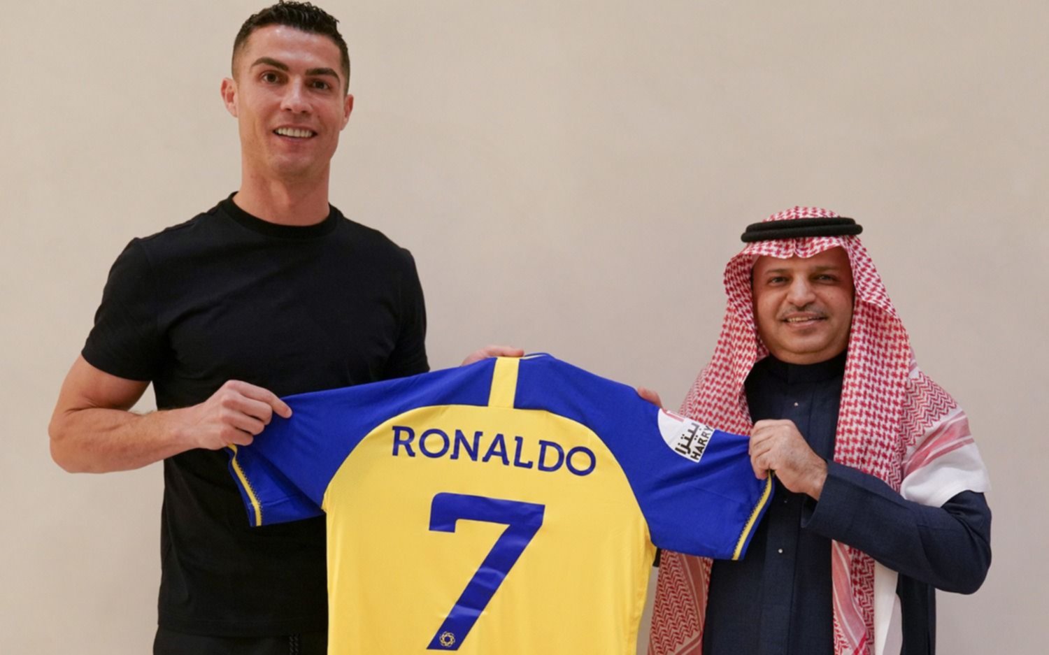 Comparan la llegada de Cristiano Ronaldo al Al Nassr de Arabia con la de Pelé al Cosmos