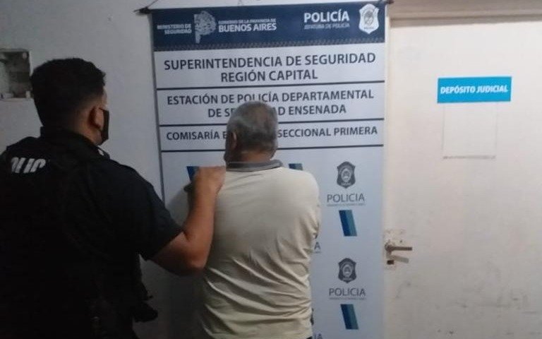Le quisieron robar y lo amenazaron de muerte luego de alquilar un camping en Isla Santiago