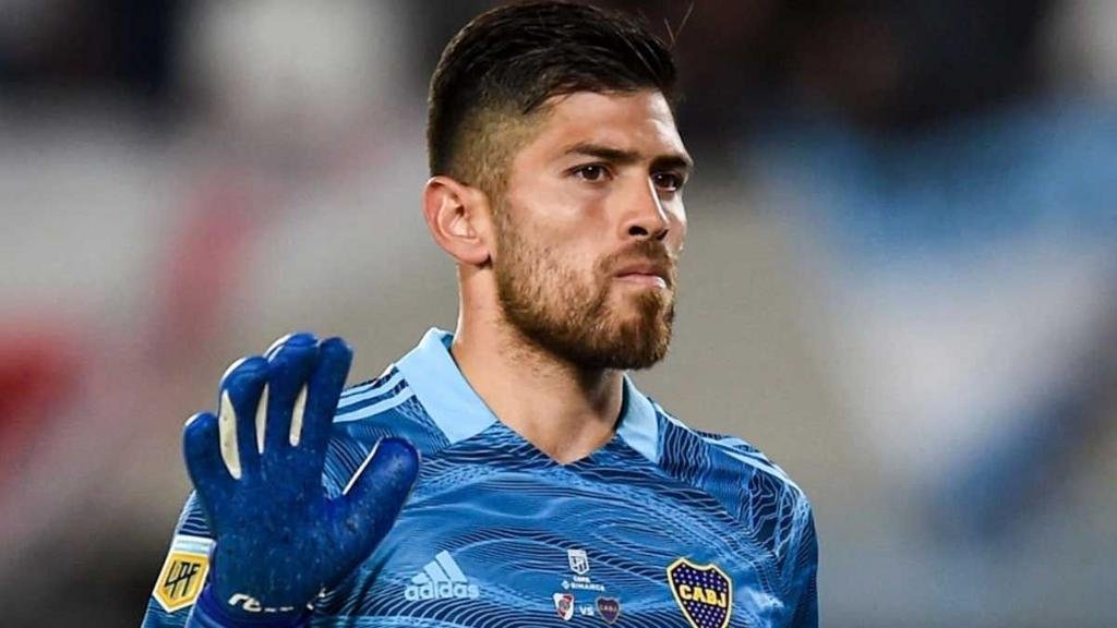 Rossi arregló con Flamengo y Boca podría castigarlo