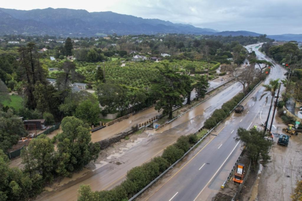 Los famosos, con los pelos de punta por las fuertes tormentas en California