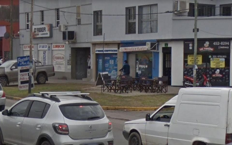 La Plata: le dicen "Flash", se robó un celular de una pizzería de Av. 7 y se transfirió $270 mil por Mercado Pago