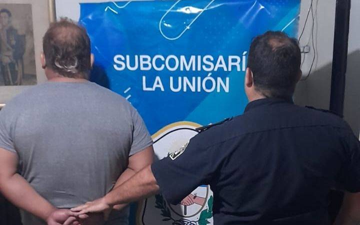 Detienen a "El Falsificador" en La Plata: truchaba licencias, DNI y otros documentos públicos