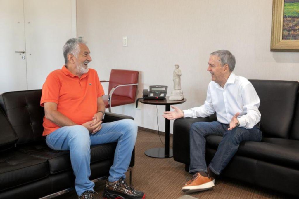 Schiaretti busca sumar a Rodríguez Saá al armado del peronismo no K