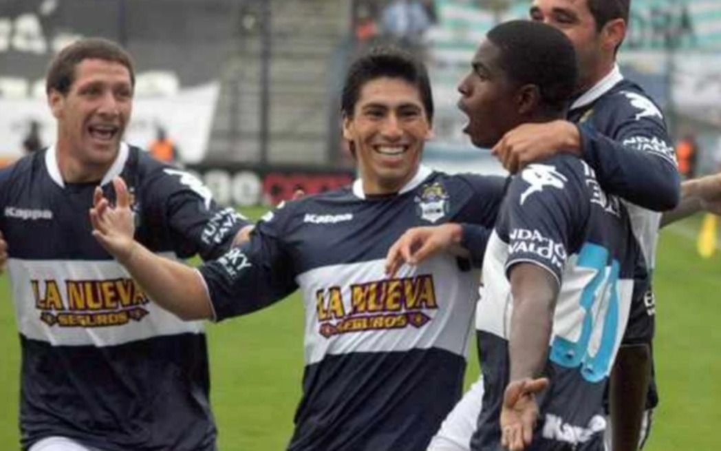Un ex jugador de Gimnasia vuelve al fútbol argentino: de quién se trata y dónde jugará
