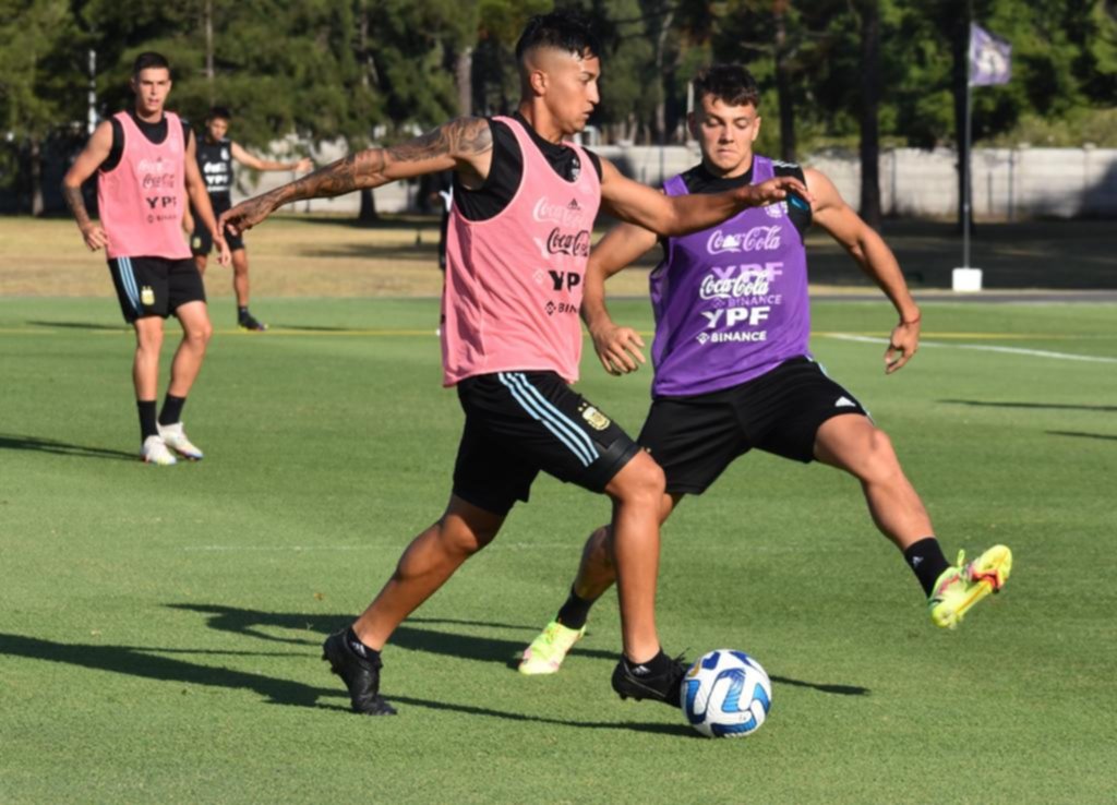 El Sub 20 realizó la primera práctica en tierras colombianas