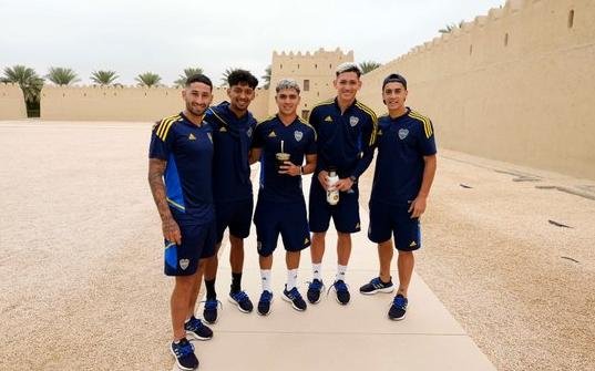 Boca y Racing pasearon por Al Ain antes de la final