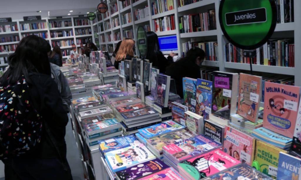 Papel que arde: poco y caro, complica la edición y suben los libros