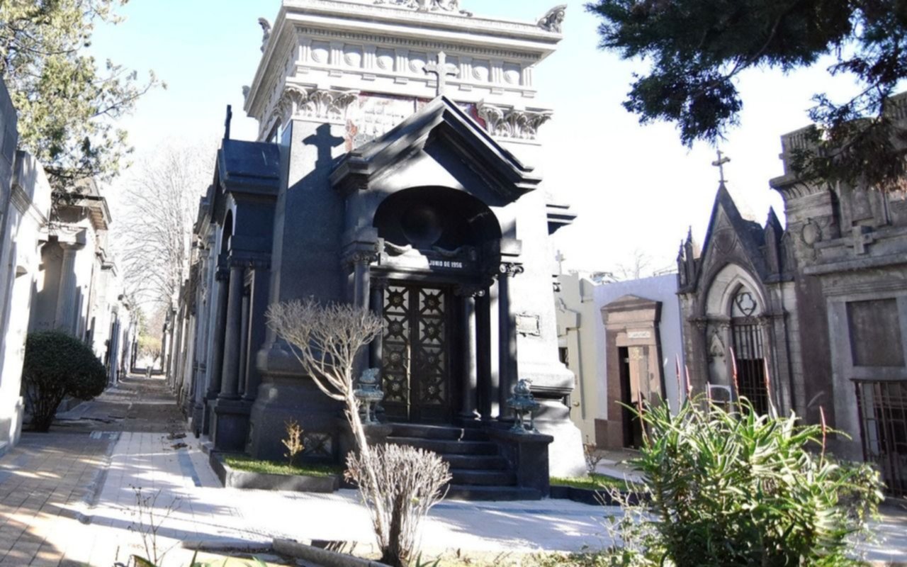 La Comuna aseguró que el funcionamiento del Cementerio es normal
