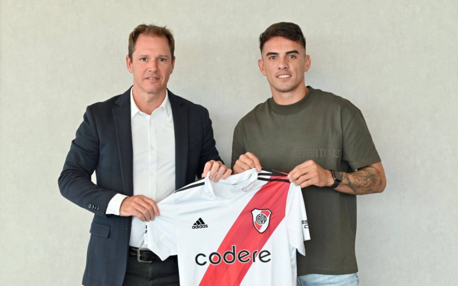 Llegó otro refuerzo para Demichelis: Enzo Díaz ya es jugador de River