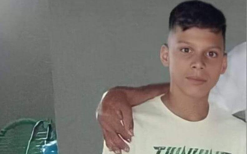 Desesperada búsqueda de un adolescente de 13 años