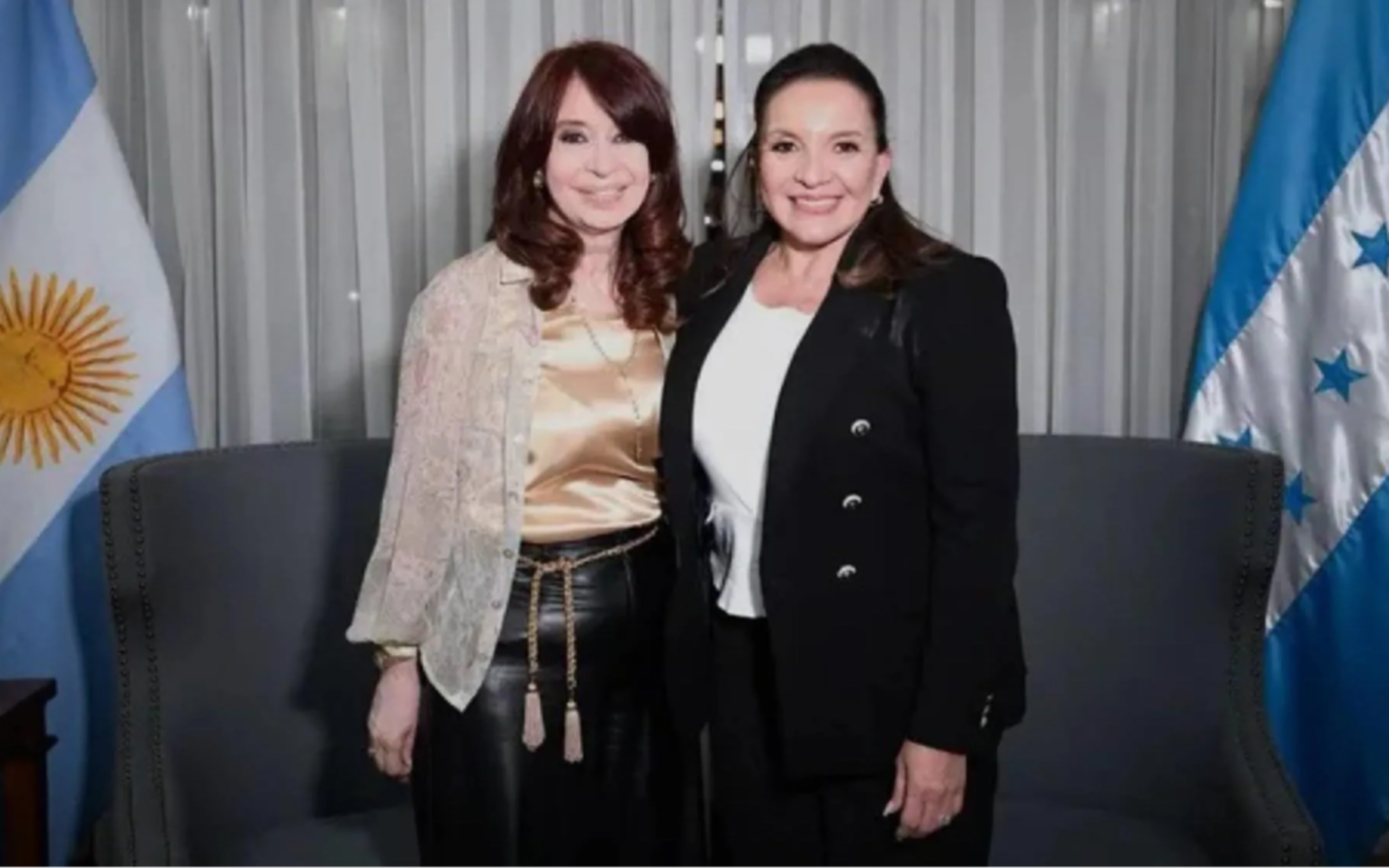 Cristina Fernández recibió a la presidenta de Honduras, Xiomara Castro