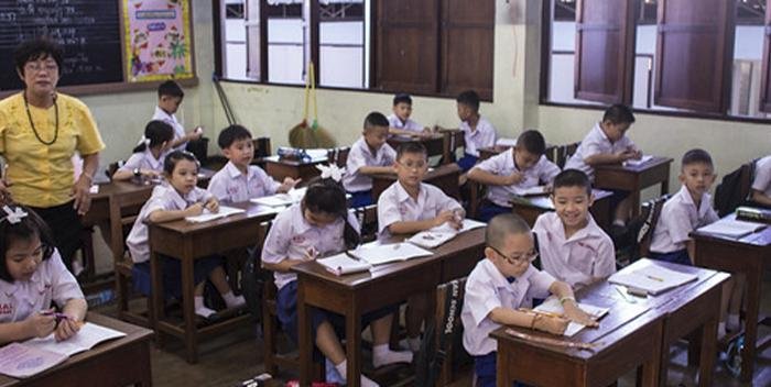 Tailandia y la “regla de peinados” en los colegios