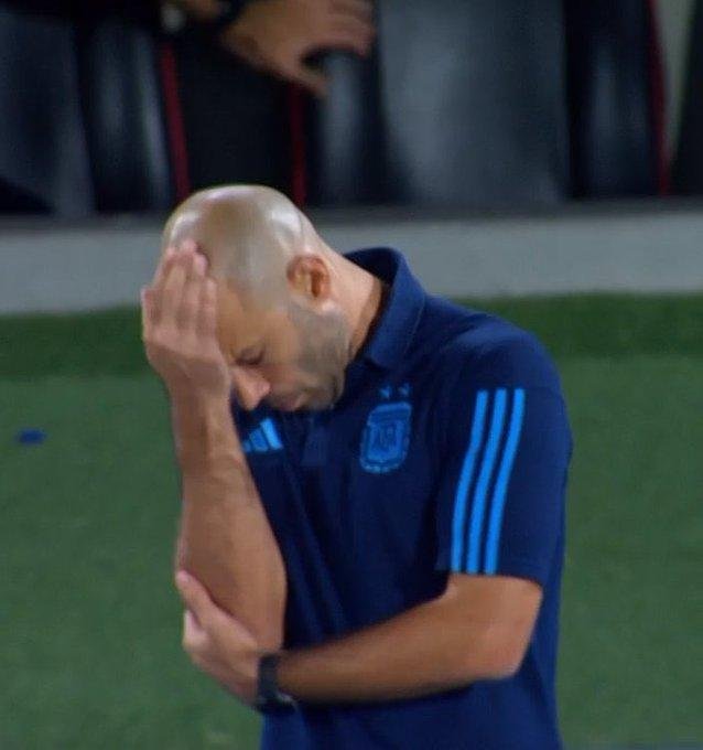 Mascherano dejó picando la chance de renunciar