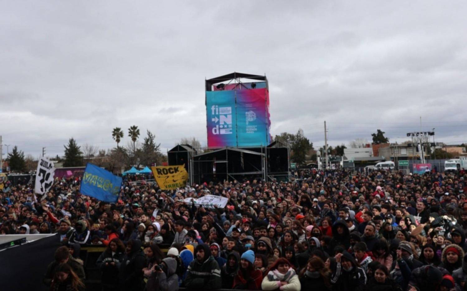 Aniversario de la Provincia: grilla y horarios de la Feria Finde en el Estadio Único