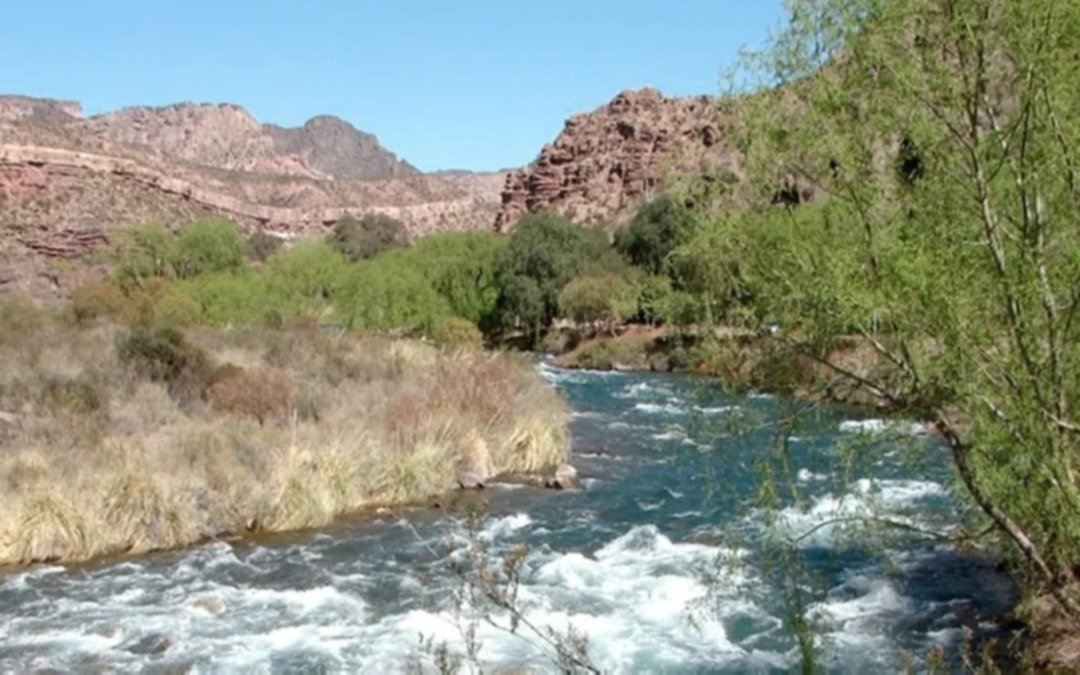 Encontraron el cuerpo de una turista que cayó al río Atuel y fue arrastrada por la corriente