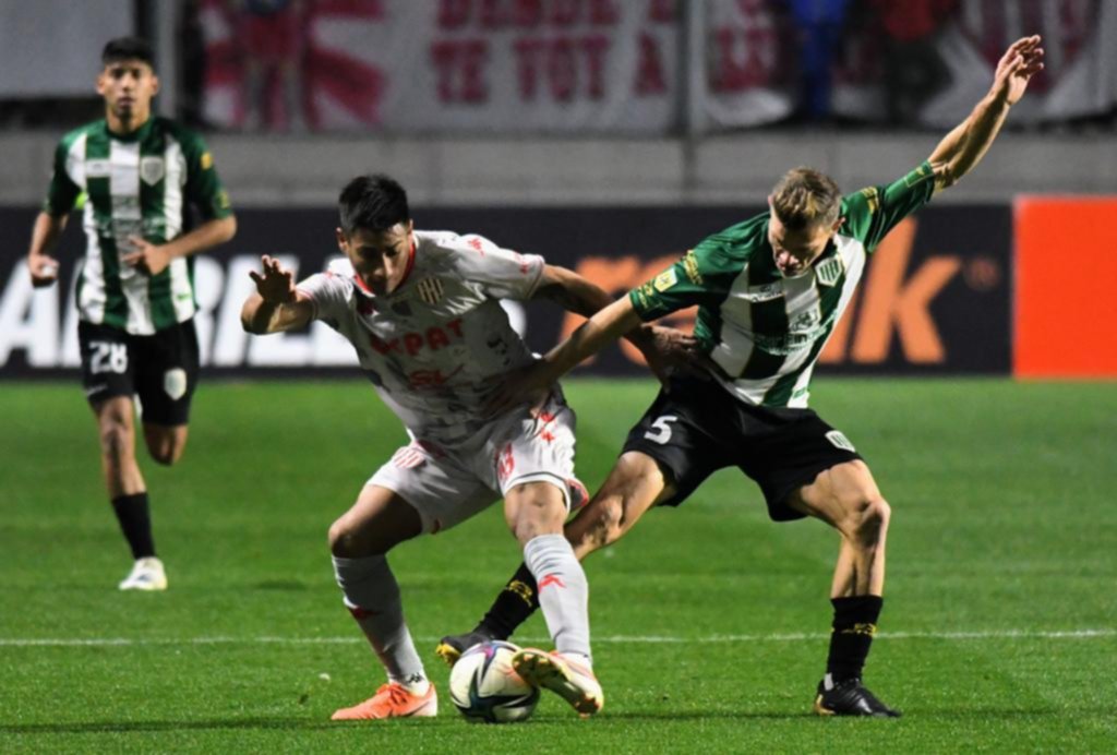 Barracas recibe al Tomba y Banfield a Unión en el cierre