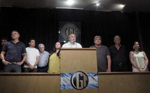 Aseguran que hay expectativa de diálogo con la CGT sobre temas estratégicos pese al anuncio del primer paro nacional