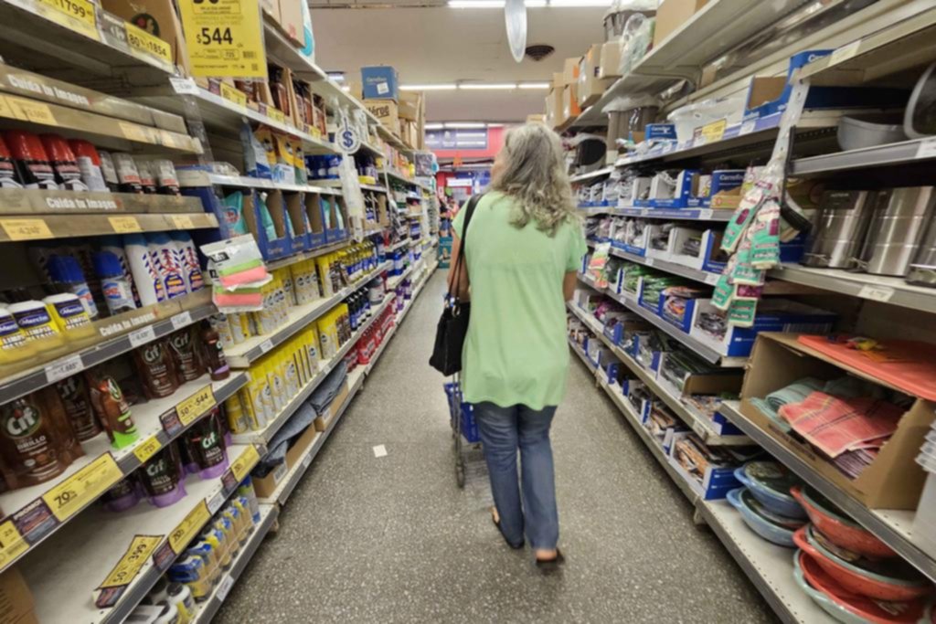 Estiman una inflación de casi el 30% en diciembre