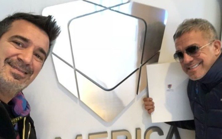 Murió Adrián Serantoni, el histórico productor de Pasión de Sábado: qué pasará con el programa