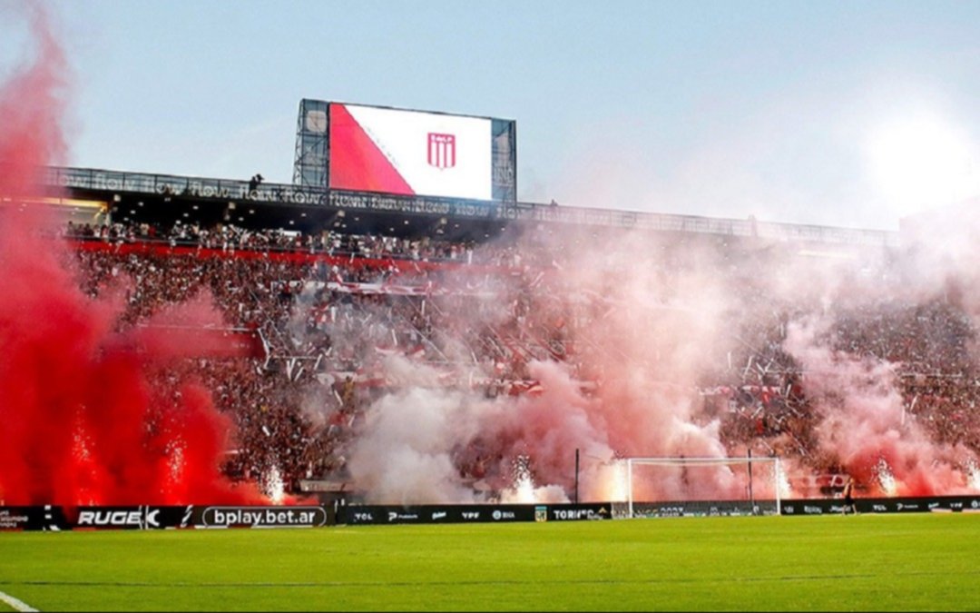 Estudiantes tiene en la mira a un delantero uruguayo: de quién se trata