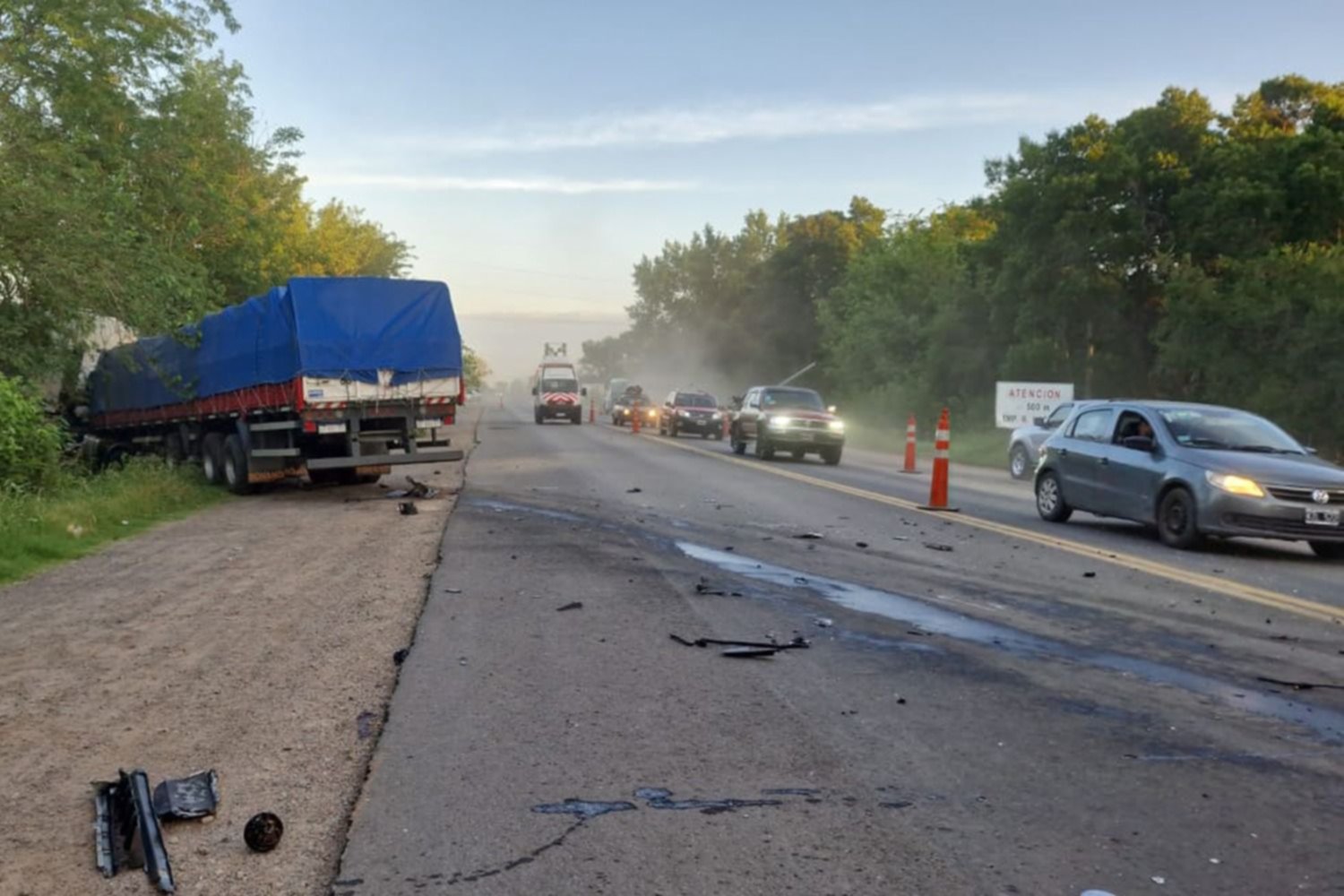 Cañuelas: un muerto y un herido al chocar de frente un camión y un utilitario en la ruta 3