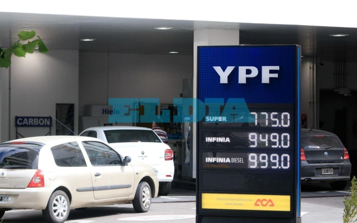Índice "nafta" en La Plata: suba de 70% en el último mes y más de 350% en un año