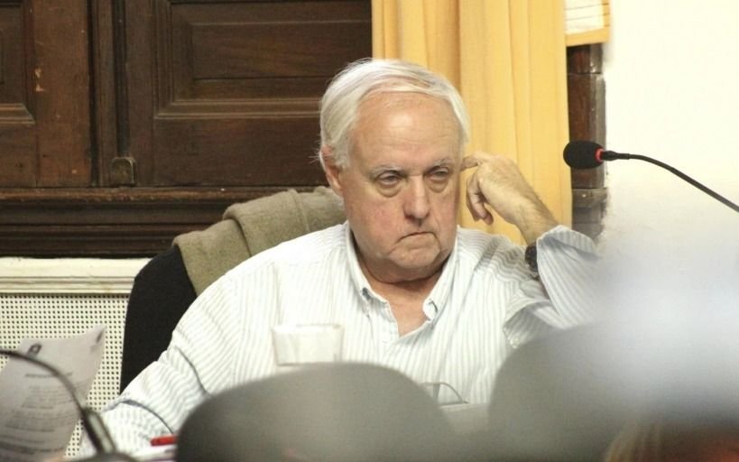En Pehuajó acusan de "traidor" a un concejal de Juntos que votó una "Ley K"
