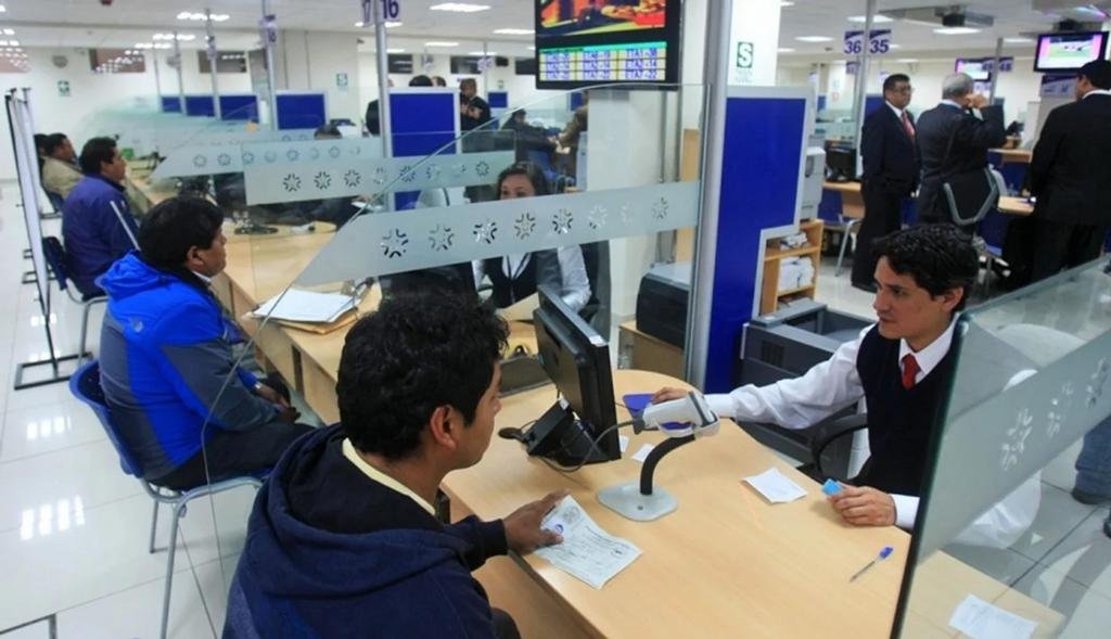 Horas extras en el Estado: quieren hacer una fuerte reducción