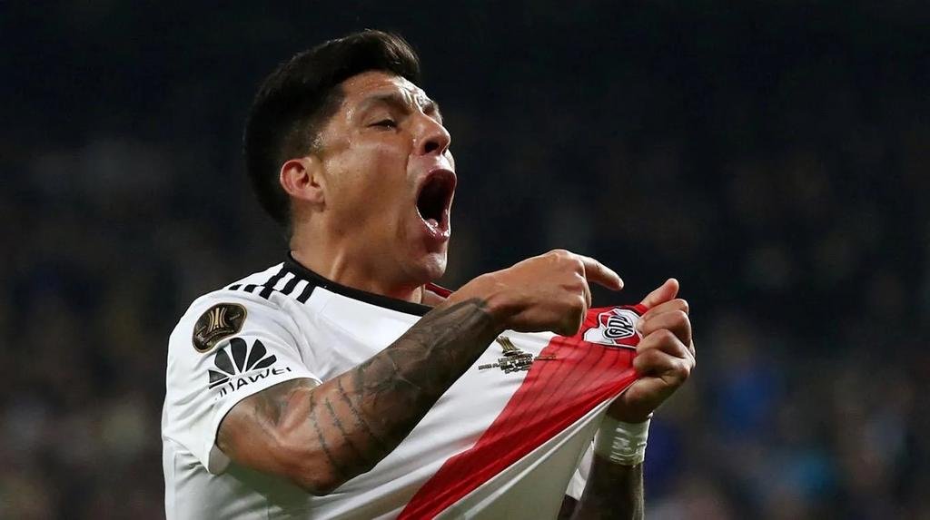 El Pincha aguarda por Enzo, quien responde en horas