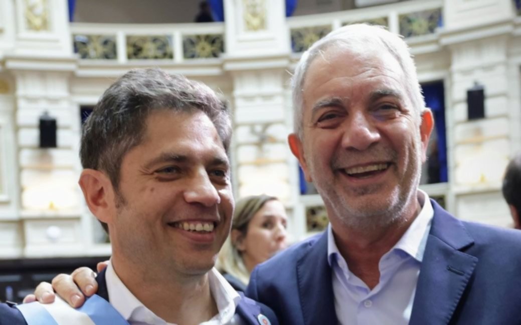 Plenario multisectorial en La Plata contra el DNU de Milei con presencia de Alak
