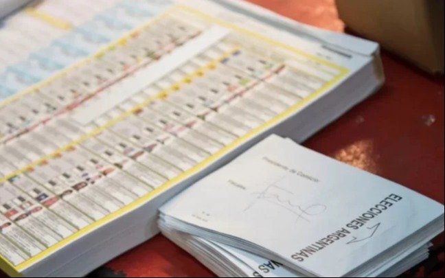 Boleta única: el Senado logró el dictamen y el debate continuará en el recinto